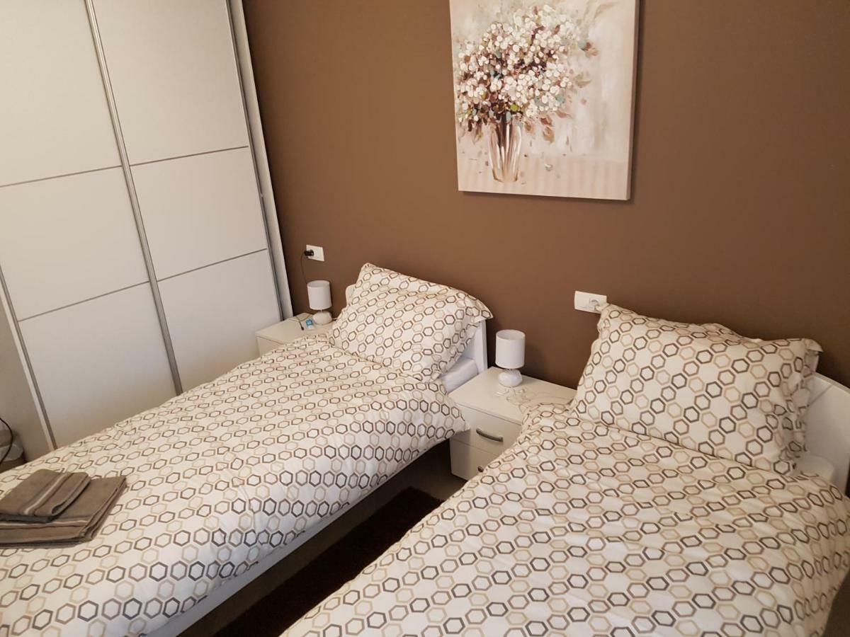 Apartment Laura Kostrena Zewnętrze zdjęcie