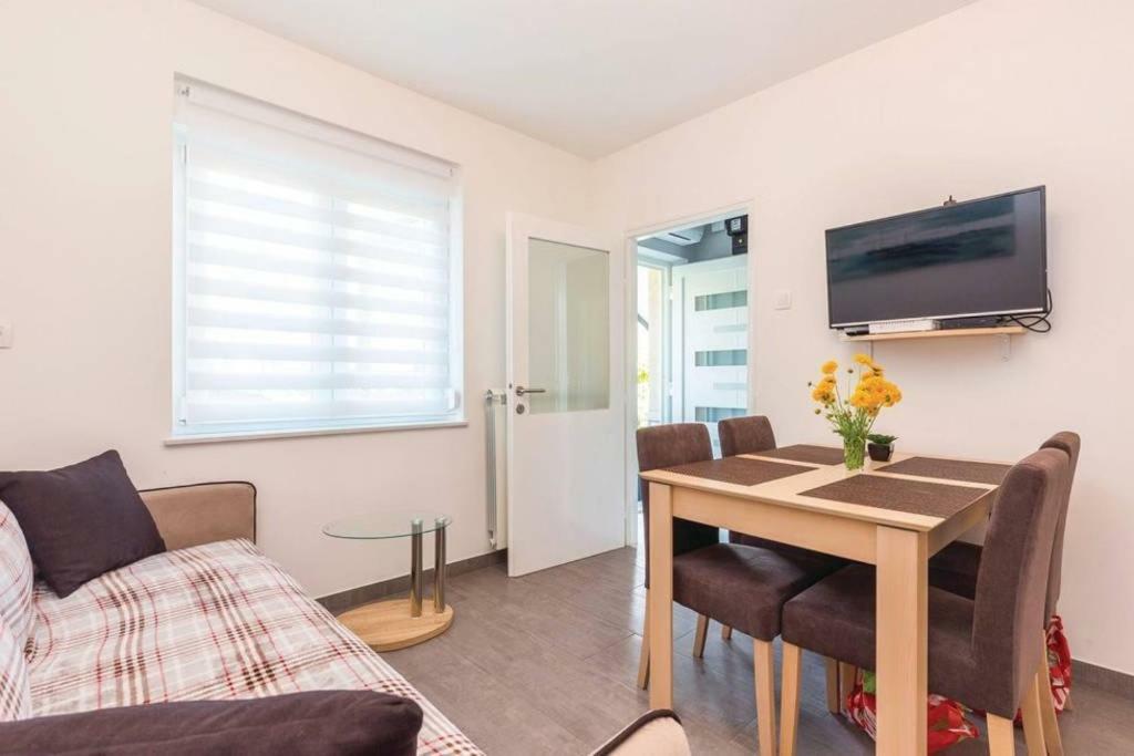 Apartment Laura Kostrena Zewnętrze zdjęcie