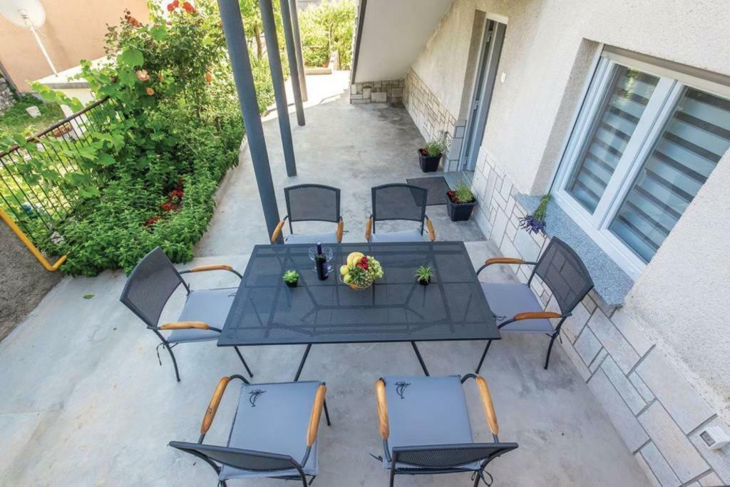 Apartment Laura Kostrena Zewnętrze zdjęcie