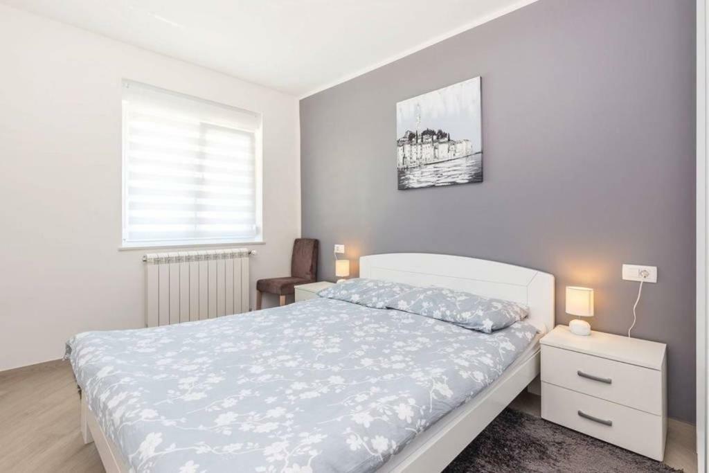 Apartment Laura Kostrena Zewnętrze zdjęcie